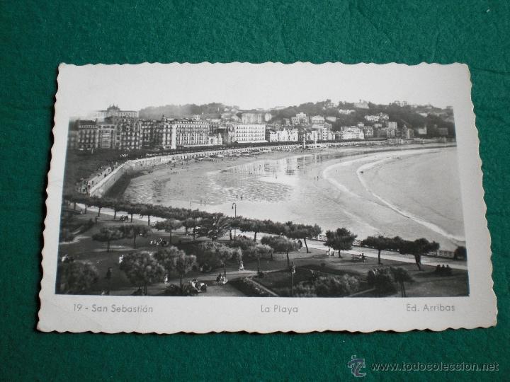 Postcards: ANTIGUA POSTAL FOTOGRAFIA GUIPUZCOA SAN SEBASTIAN VISTA DE LA PLAYA CIRCULADA