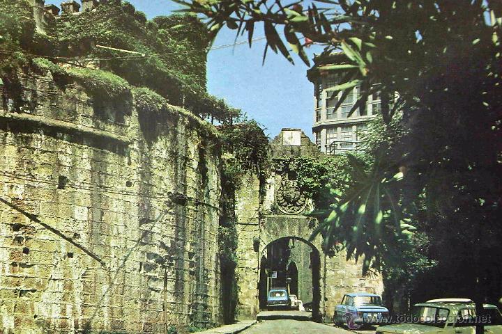 Cartes Postales: POSTAL, GUIP&Uacute;ZCOA, FUENTERRABIA, ENTRADA POR LAS MURALLAS,  SIN CIRCULAR