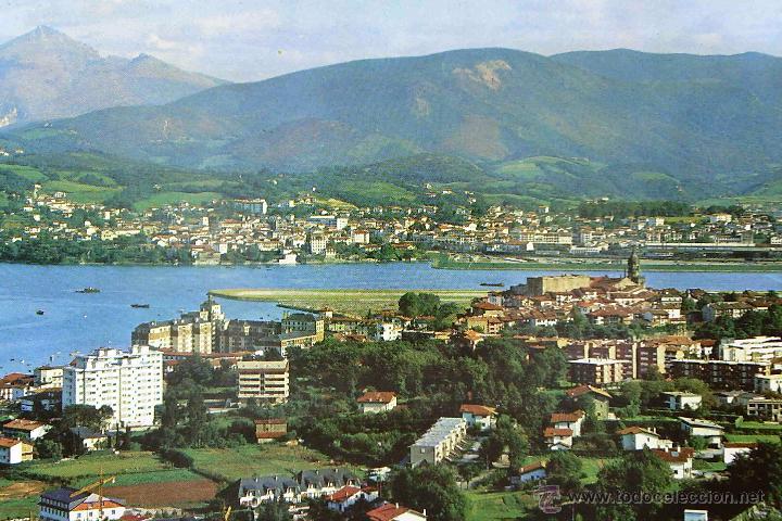 Cartes Postales: POSTAL, GUIP&Uacute;ZCOA, FUENTERRABIA, VISTA PARCIAL, AL FONDO HENDAYA,  SIN CIRCULAR