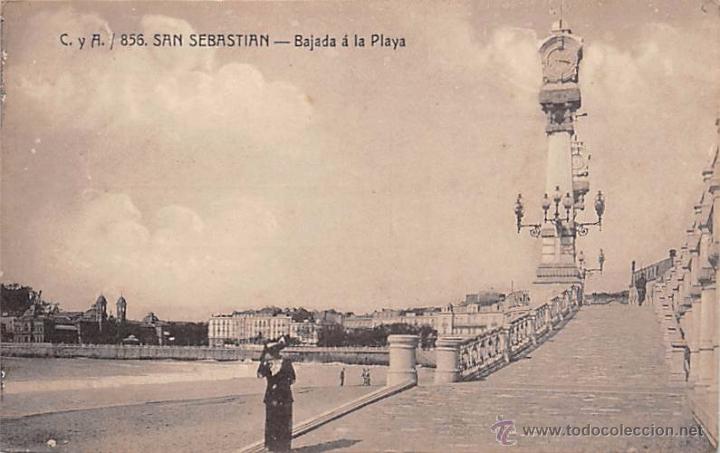 Postales: SAN SEBASTI&Aacute;N.- BAJADA A LA PLAYA - Foto 1
