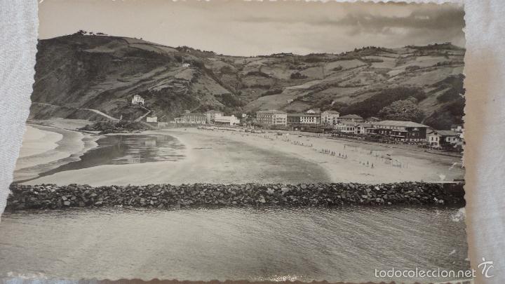 Postais: ANTIGUA POSTAL.VISTA GENERAL DE LA PLAYA.DEVA.GUIPUZCOA.A&Ntilde;OS 50
