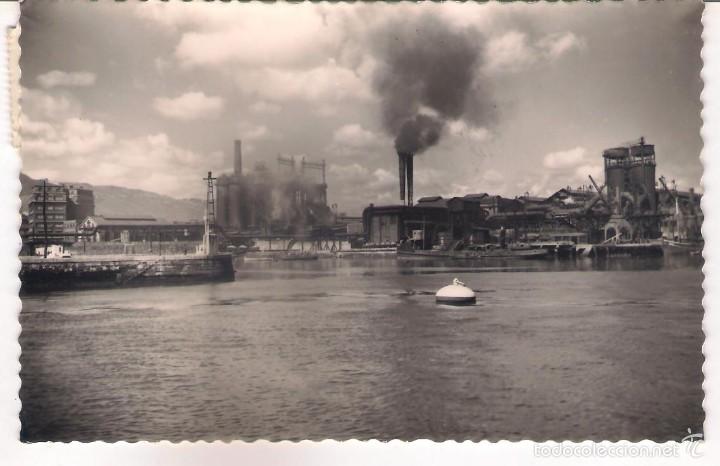 Postales: POSTAL DE BILBAO - RIA Y ALTOS HORNOS - - Foto 1