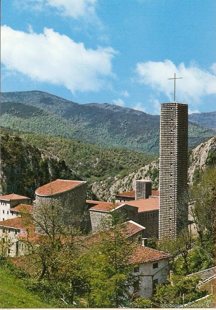 Postcards: POSTAL, ARANZAZU, VISTA GENERAL DEL SANTUARIO Y DEL CONVENTO EN MEDIO DE PAISAJE MULTICOLOR, SIN CIR