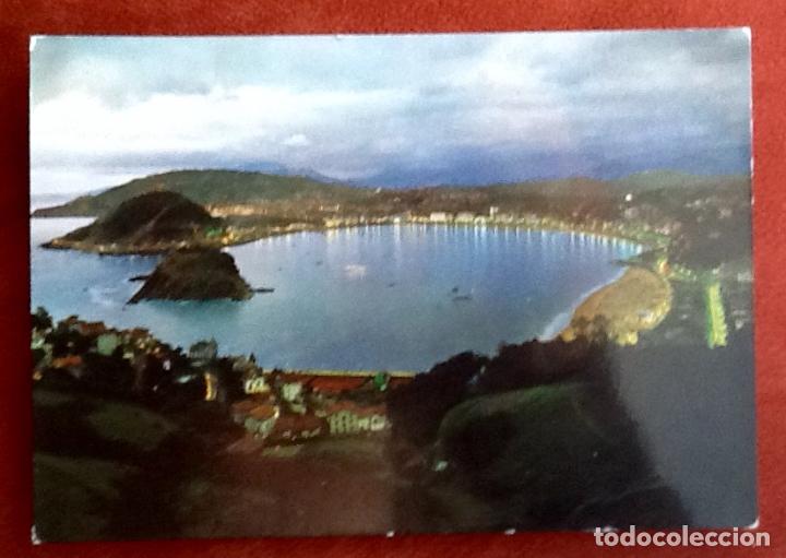 Cartes Postales: SAN SEBASTIAN CON SELLO DE FRANCO 1,50 pesetas  ENVIO INCLUIDO.