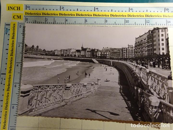 Cartoline: POSTAL DE GUIP&Uacute;ZCOA. SAN SEBASTIAN. A&Ntilde;OS 30 50. LA PLAYA Y PASEO DE LA CONCHA. 4406 CHATAGNEAU. 1049
