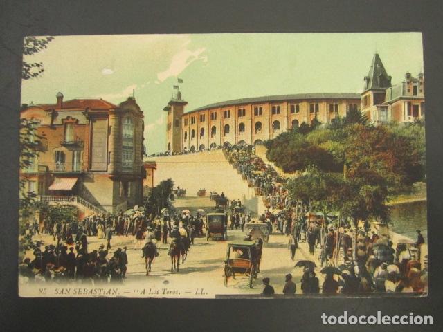 Postales: POSTAL SAN SEBASTI&Aacute;N. A LOS TOROS. - Foto 1