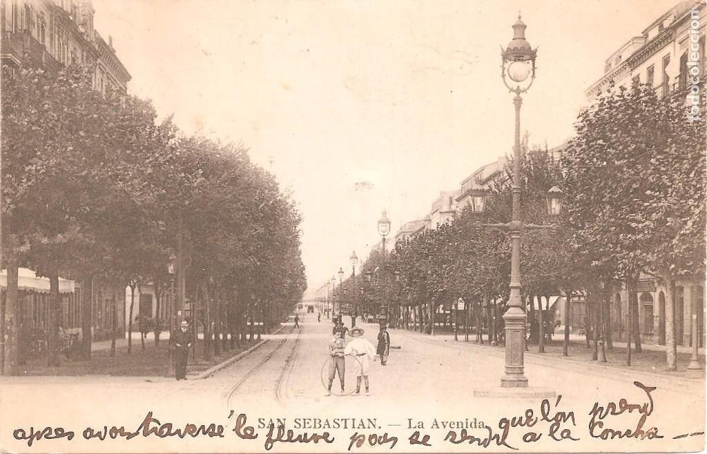 Postcards: SAN SEBASTIAN LA AVENIDA 1906