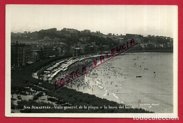 Postales: POSTAL SAN SEBASTIAN , VISTA GENERAL PLAYA HORA DEL BA&Ntilde;O , FOTOGRAFICA , ORIGINAL , P85970