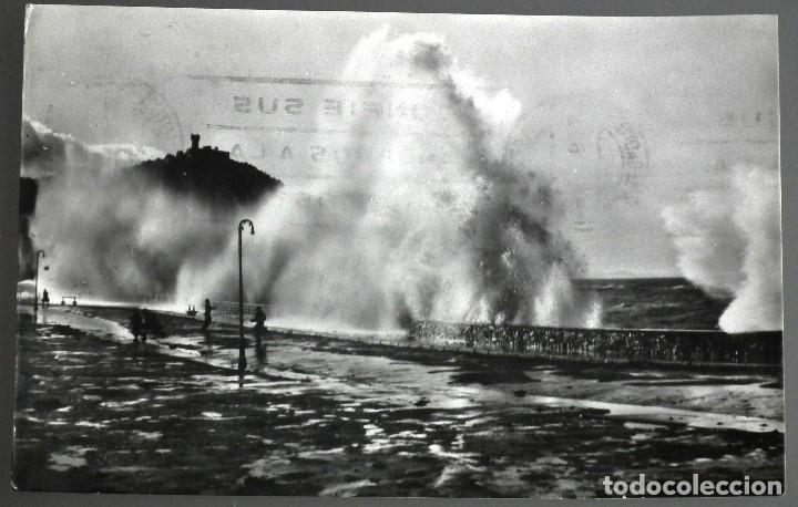Postales: POSTAL DE SAN SEBASTI&Aacute;N - TEMPORAL. ED. MANIPEL - Foto 1