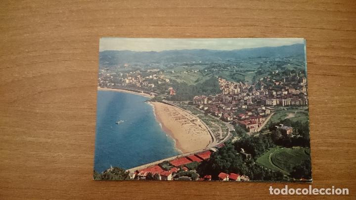 Postales: POSTAL  SAN SEBASTIAN. PLAYA DE ONDARRETA Y BARRIO DEL ANTIGUO SIN CIRCULAR