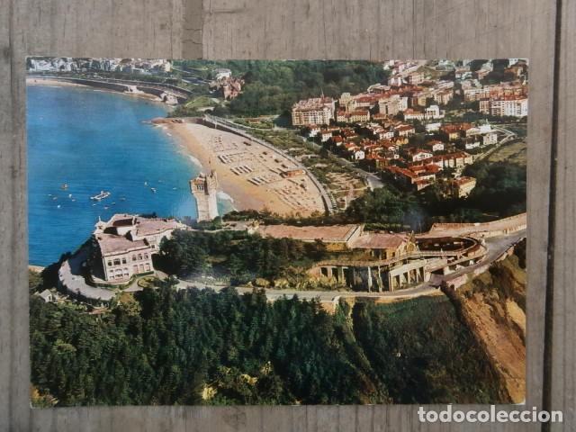 Cartoline: Postal San Sebastian, playa de ondarreta y monte igueldo desde avion