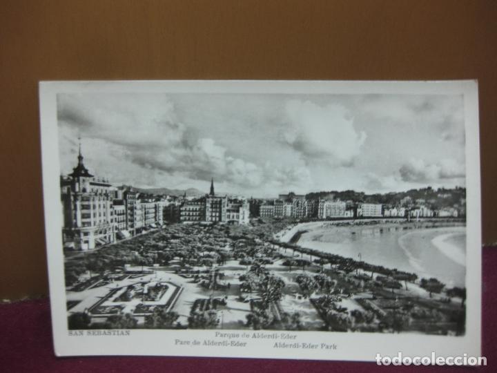 Postcards: POSTAL SAN SEBASTIAN. PARQUE DE ALDERDI-EDER.MANIPEL 1958.