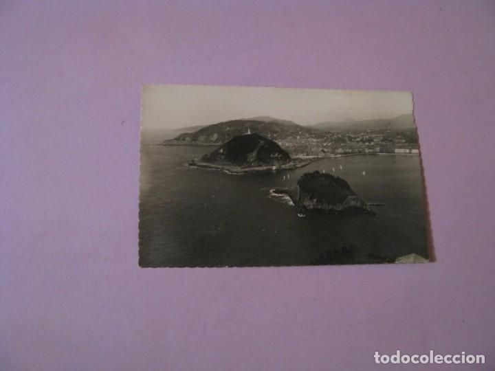 Postales: SAN SEBASTIAN. ISLA DE SANTA CLARA Y MONTE URGULL. ED. LUJO.