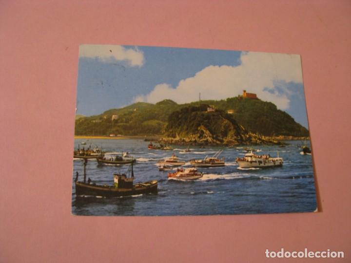 Postales: SAN SEBASTIAN. REGRESO DE LOS BARCOS DESPU&Eacute;S DE LA REGATA. FOTO GALARZA. CIRCULADA 1973.