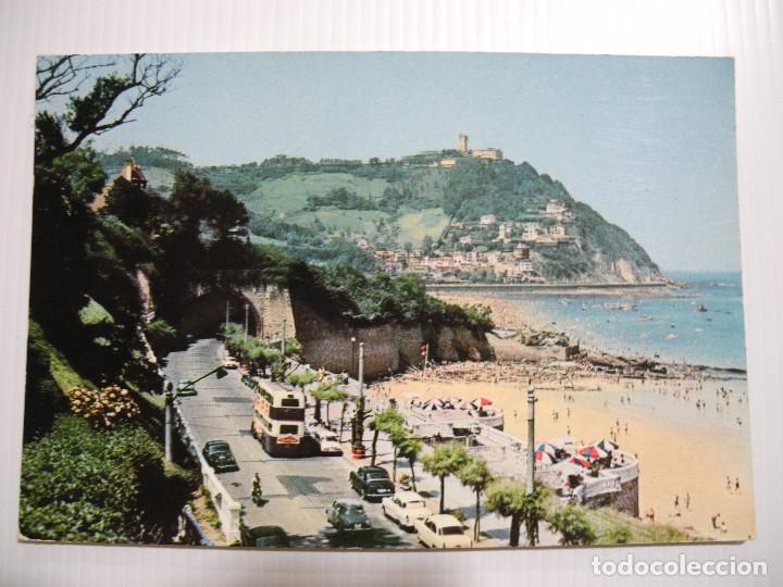 Postales: San Sebastian. Palacio real y monte Igueldo. n. 2 Ed. Galarza. Circulada 1964