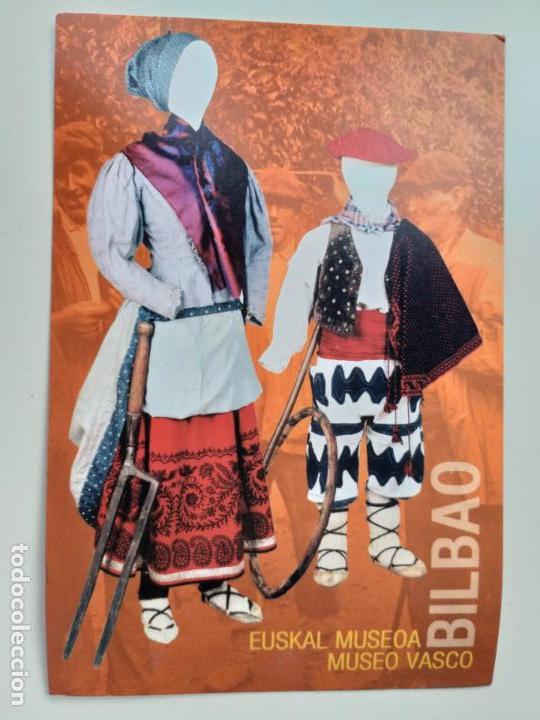 Cartoline: Postal del Museo vasco de Bilbao. Exposici&oacute;n pasado de moda. Traje popular.