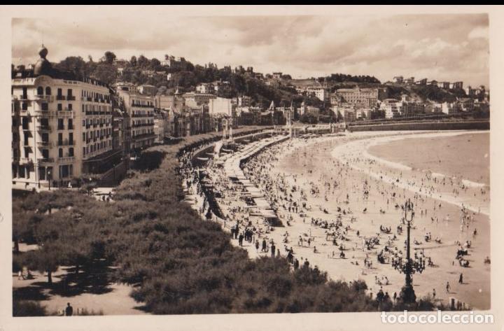 Postkarten: SAN SEBASTIAN, PASEO Y PLAYA DE LA CONCHA - FOTO GALARZA N&ordm; 321 - CIRCULADA