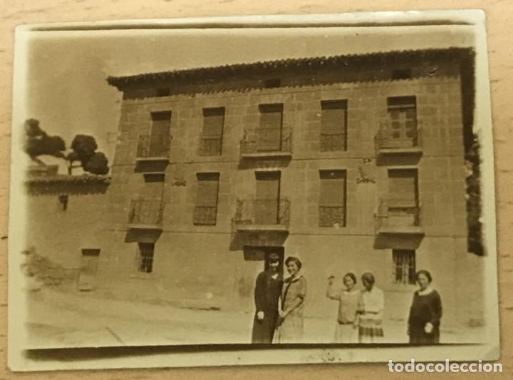 Postales: FOTOGRAFIA DE VILLABUENA  (ALAVA) CASA DE LOS BELESTA, MIDE 6,2 X 4,5 CMS. APROXIMADAMENTE, A&Ntilde;OS 20