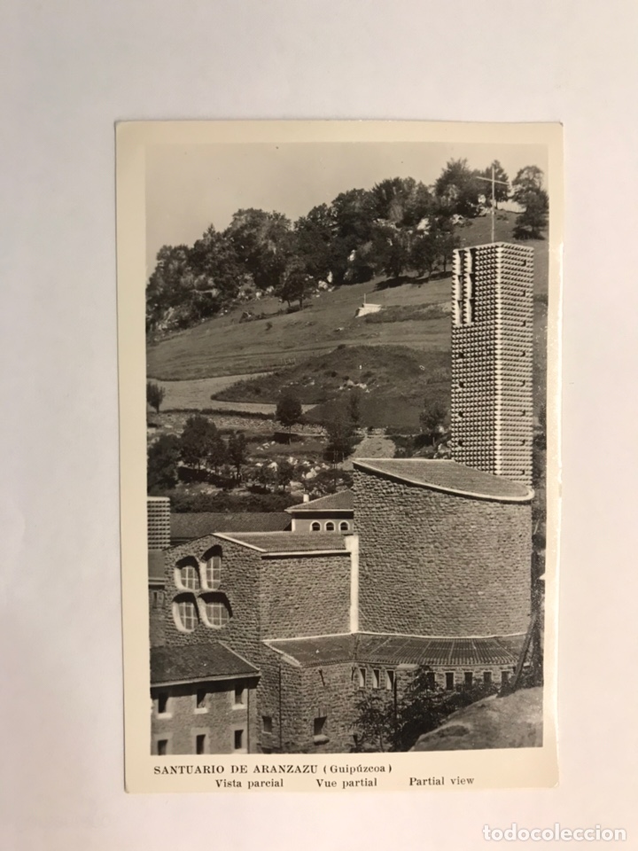 Postales: SANTUARIO DE AR&Aacute;NZAZU (Guip&uacute;zcoa) Postal Vista Parcial. Edita: foto D.G.N. (h.1970?) CIRCULADA...
