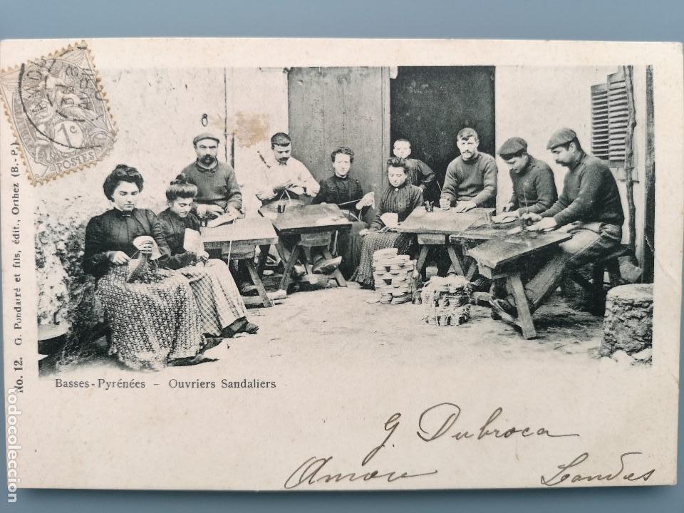 Postales: POSTAL PAIS VASCO FRANCES PAYS BASQUE OUVRIES SANDALIERS FABRICANTES DE SANDALIAS SIN DIVIDIR PERFEC