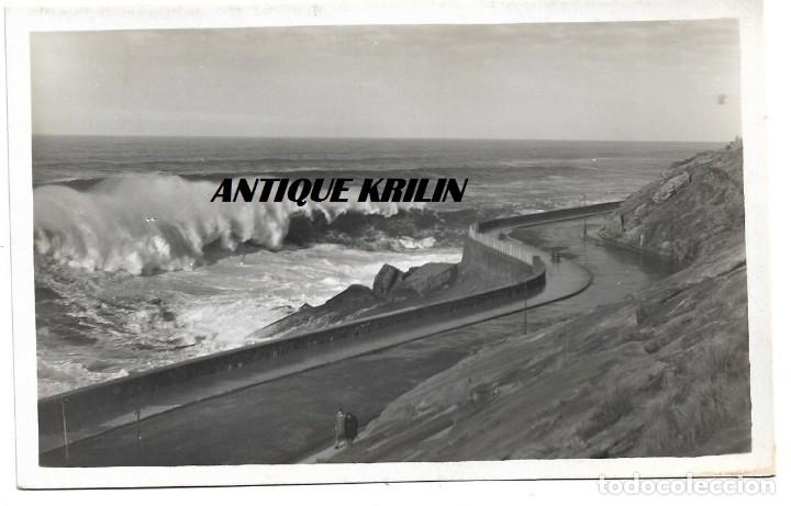 Cartes Postales: SAN SEBASTIAN N&ordm; 384 GRANDES MAREAS , PASEO NUEVO .- FOTO GALARZA