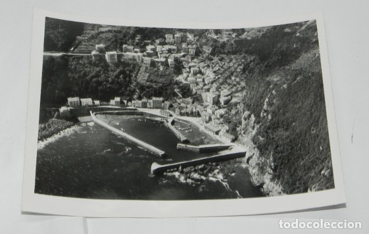 Cartoline: ANTIGUA FOTOGRAFIA AEREA DE EL PUERTO DE ELANCHOVE (VIZCAYA) PUERTO, MIDE 18 X 13 CMS. EL ESCANER NO