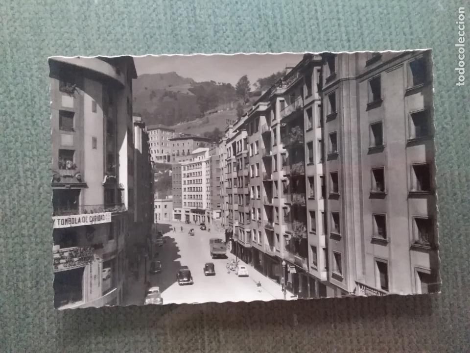Postales: POSTAL EIBAR - AVENIDA DEL GENERALISIMO - Foto 1