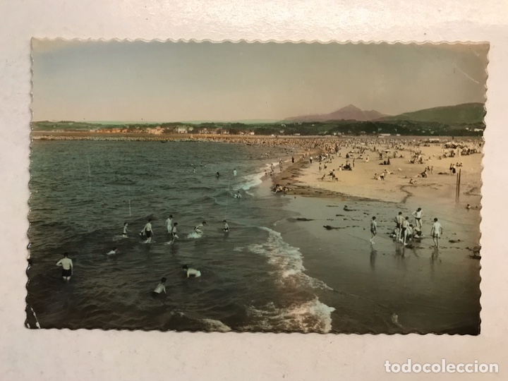Postcards: FUENTERRABIA (Guip&uacute;zcoa) Postal Coloreada No.4 Playa Monte Laruhn. Edita: Daniel Arbones (h.1950?)