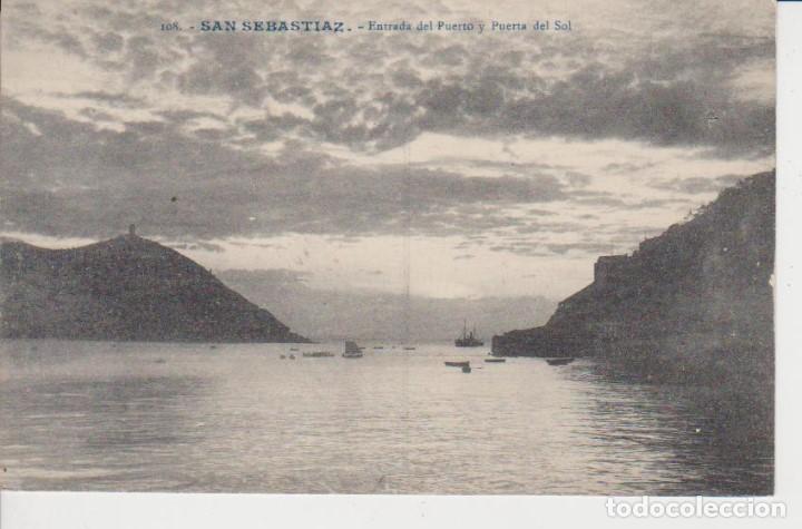 Cartoline: SAN SEBASTIAN. ENTRADA DEL PUERTO Y PUESTA DE SOL