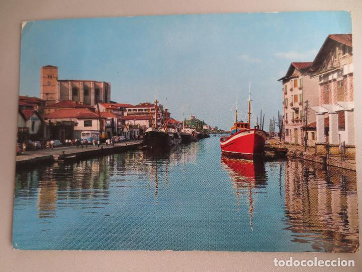 Postcards: zumaya