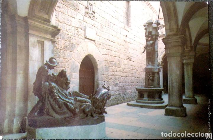 Postais: Santuario de Loyola. Fuente de San Ignacio y entrada a la Santa Casa. Ed. Hija de J. Irazu. Nueva. B