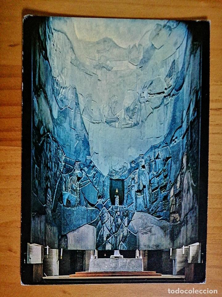 Cartoline: POSTAL - ARANZAZU (VIZCAYA) - PERSPECTIVA DEL &Aacute;BSIDE INTERIOR, OBRA EN MADERA DE LUCIO MU&Ntilde;OZ