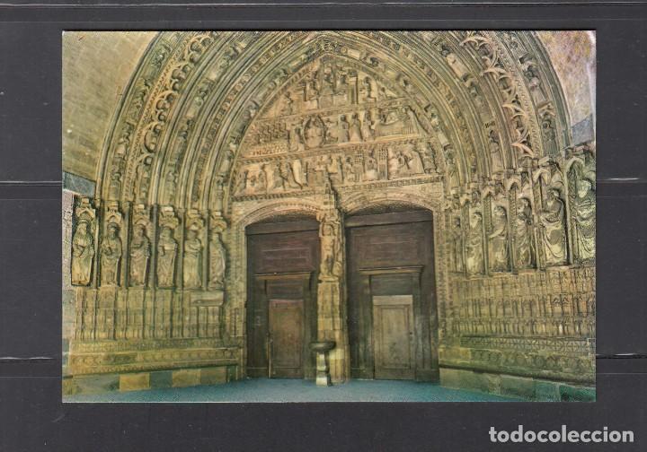 Postales: 50 - DEVA. P&Oacute;RTICO DE LA PARROQUIA - Foto 1