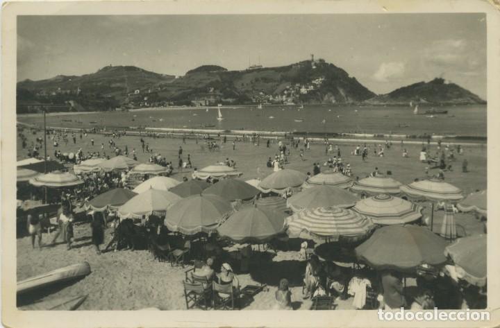 Postkarten: N&ordm; 573-SAN SEBASTI&Aacute;N. Vista parcial de la playa. Sin circular. ED. FOTO GALARZA