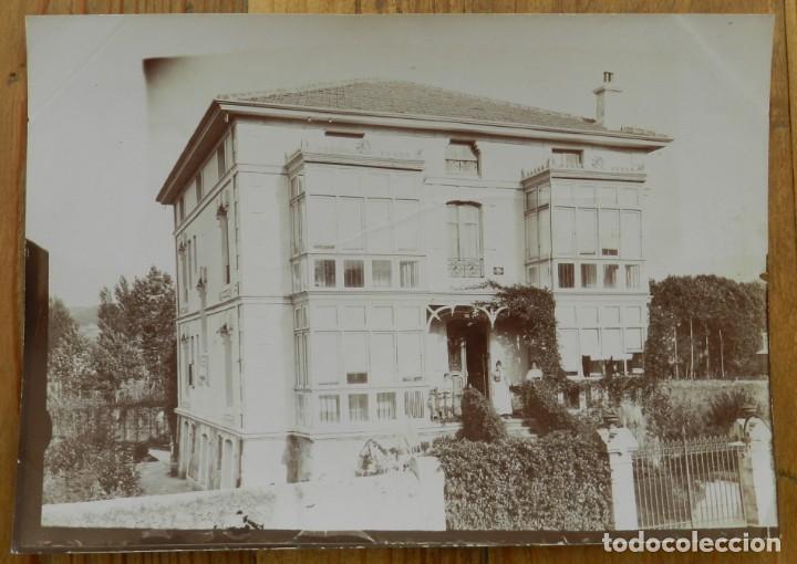 Cartoline: FOTOGRAFIA ALBUMINA POSIBLEMENTE DE CASERIO DEL PAIS VASCO, MIDE 18 X 13 CMS.