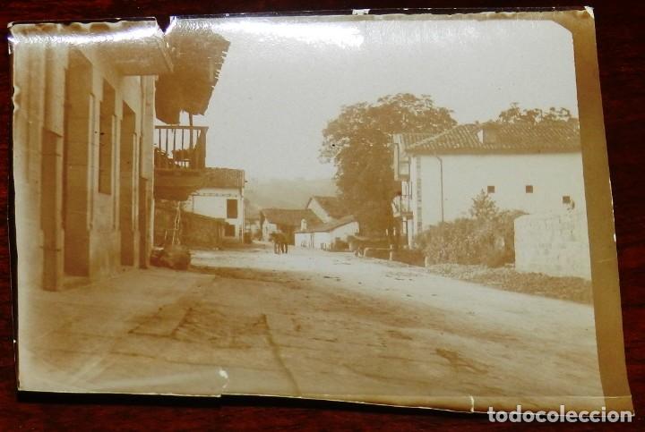 Postales: FOTOGRAFIA TIPO ALBUMINA DE MUNICIPIO POSIBLEMENTE PAIS VASCO, MIDE 8,5 X 6,2 CMS.