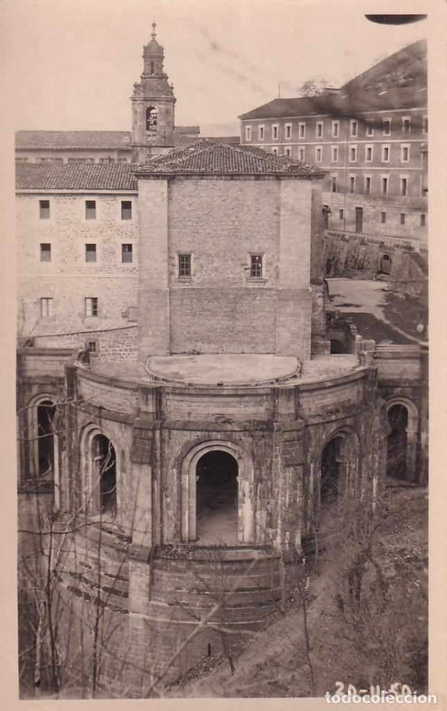 Postais: Vista de la parte posterior Iglesia &aacute;bside en construcci&oacute;n.