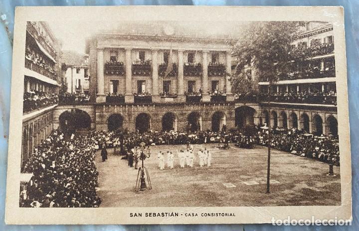 Postais: POSTAL DE SAN SEBASTIAN, CASA CONSISTORIAL, PUBLICIDAD POR EL REVERSO DEL GRAN CASINO, NO CIRCULADA.