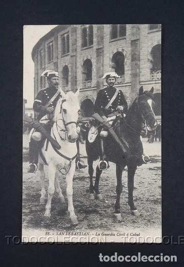 Postales: POSTAL SAN SEBASTIAN LA GUARDIA CIVIL A CABAL (sic) CABALLO G. G. GALARZA CA 1905