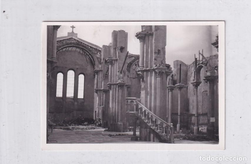 Postkarten: Fotograf&iacute;a 10,50 x 7,50 cm Interior iglesia &Aacute;lava. No figura fot&oacute;grafo.