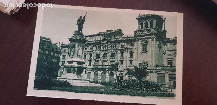 Postcards: SAN SEBASTIAN,TEATRO VICTORIA EUGENIA Y ESTATUA DE OQUENDO