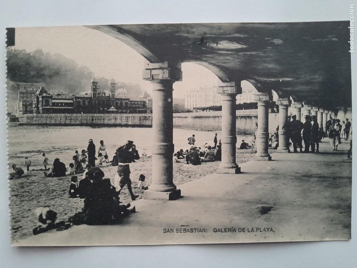 Postales: ANTIGUA POSTAL SAN SEBASTIAN GALERIA DE LA PLAYA RV 1946