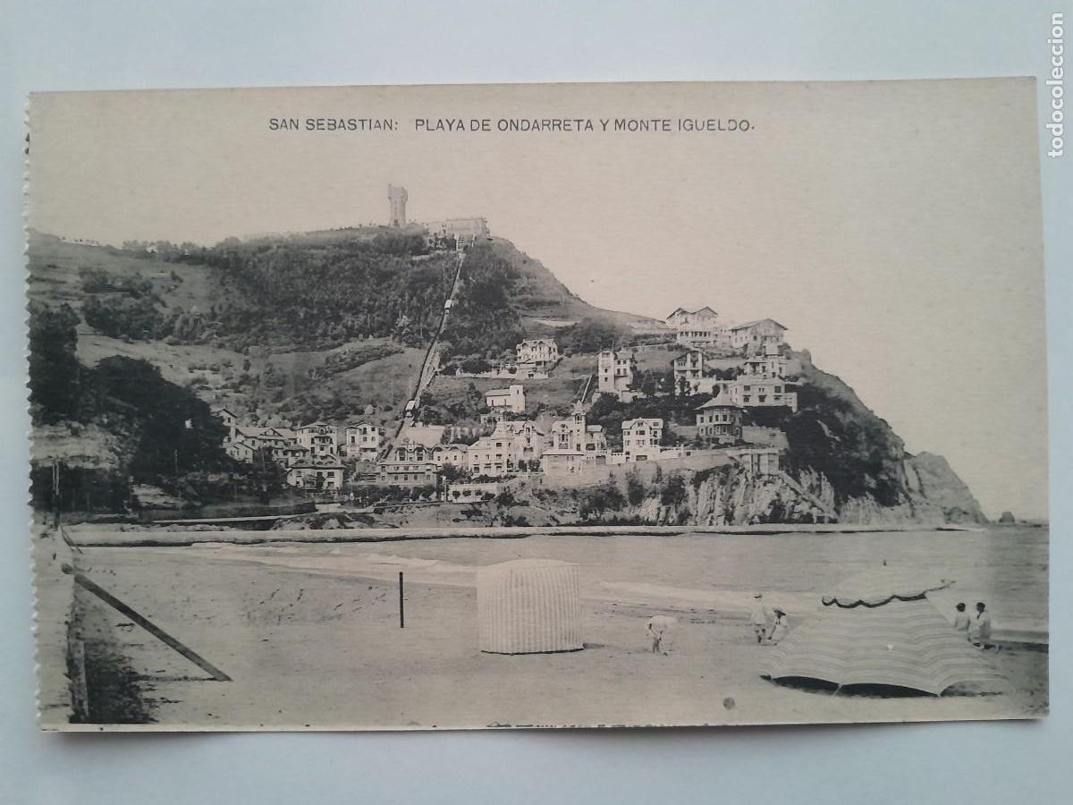 Postales: ANTIGUA POSTAL SAN SEBASTIAN PLAYA DE ONDARRETA Y MONTE IGUELDO RV 1955