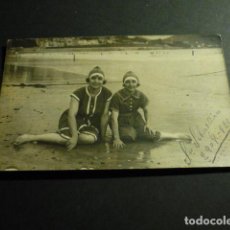 Postales: SAN SEBASTIAN 1922 MUJERES EN LA PLAYA POSTAL FOTOGRAFICA