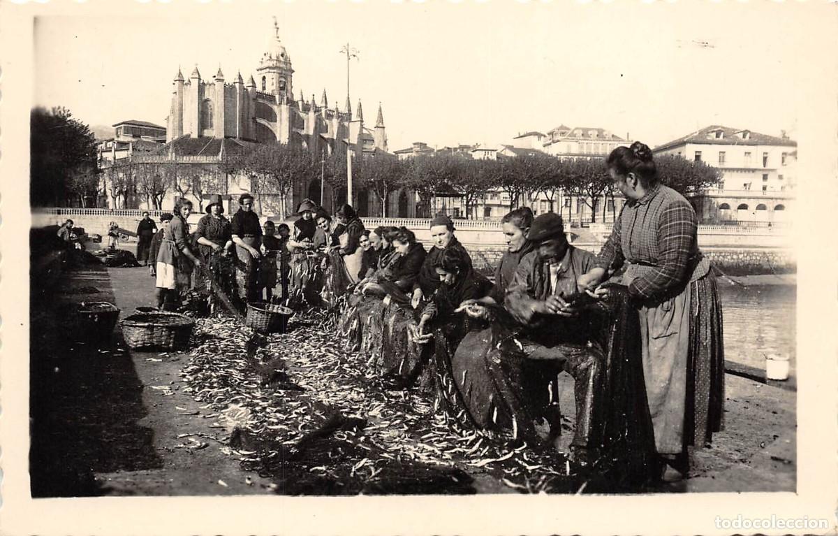 Postales: LEQUEITIO.- DESMALLE DE ANCHOA - Foto 1