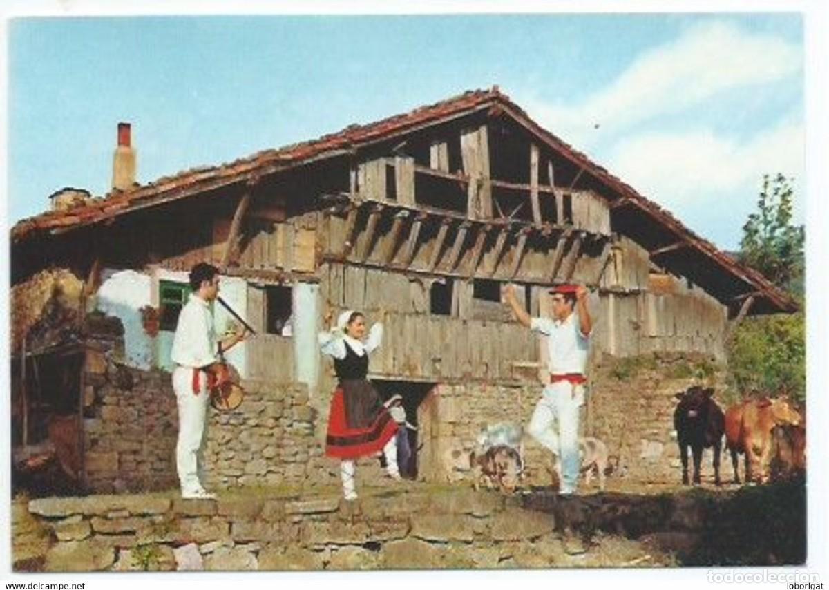 Postales: CASERIO TIPICO VASCO - Foto 1
