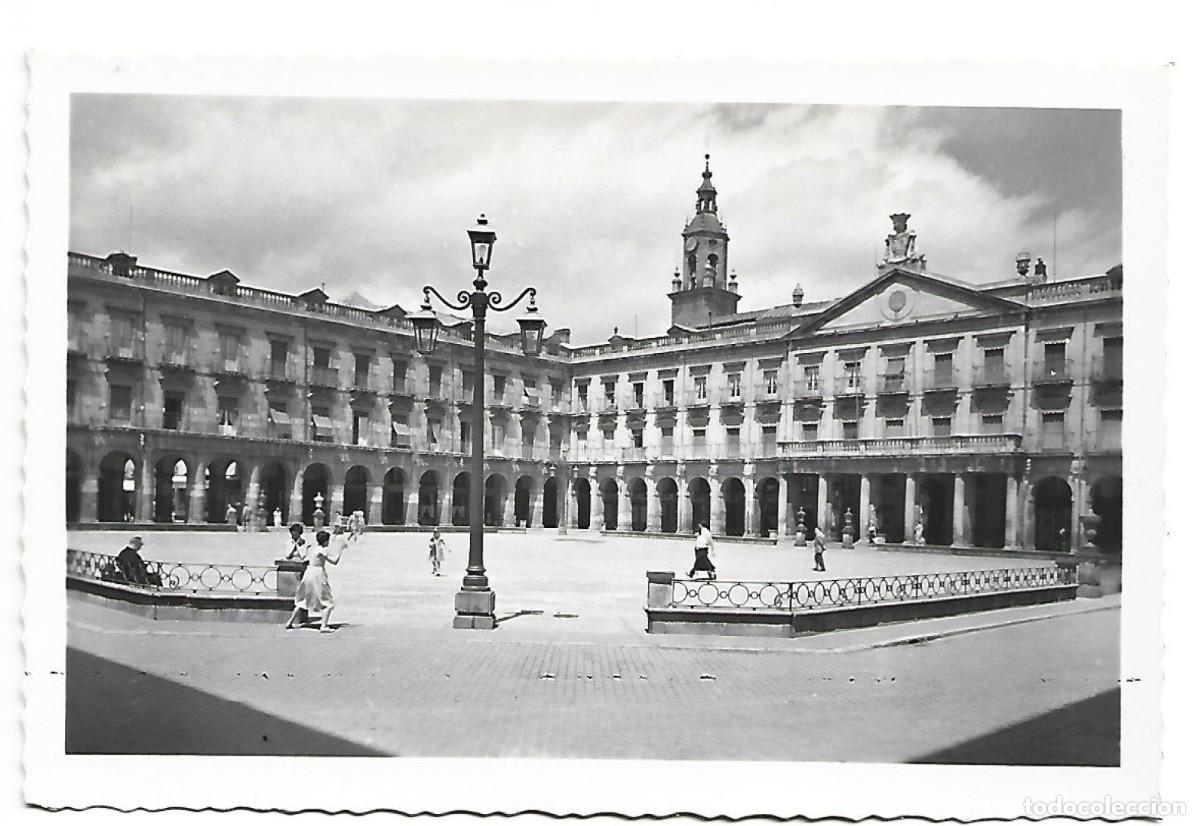Postales: PLAZA DE ESPA&Ntilde;A / SPAIN SQUARE.- VITORIA - Foto 1
