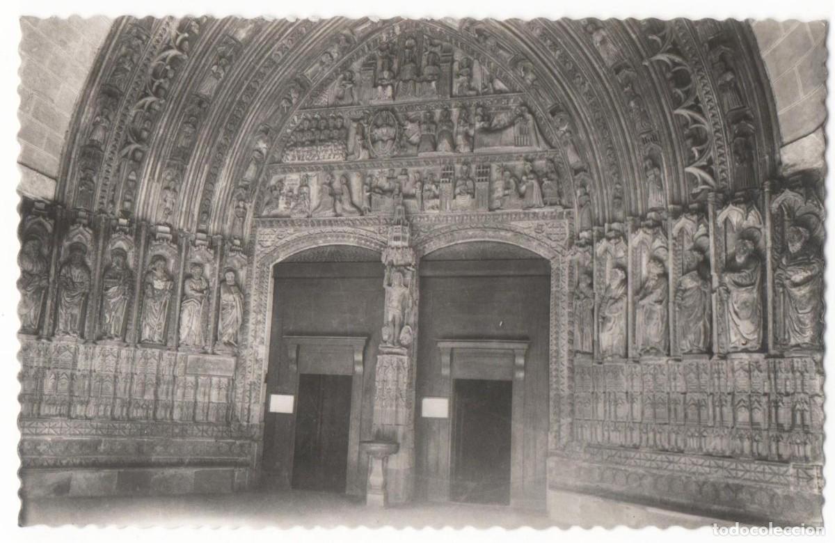 Postales: Guip&uacute;zcoa-Deva-Portada de la Iglesia-sin circular- - Foto 1