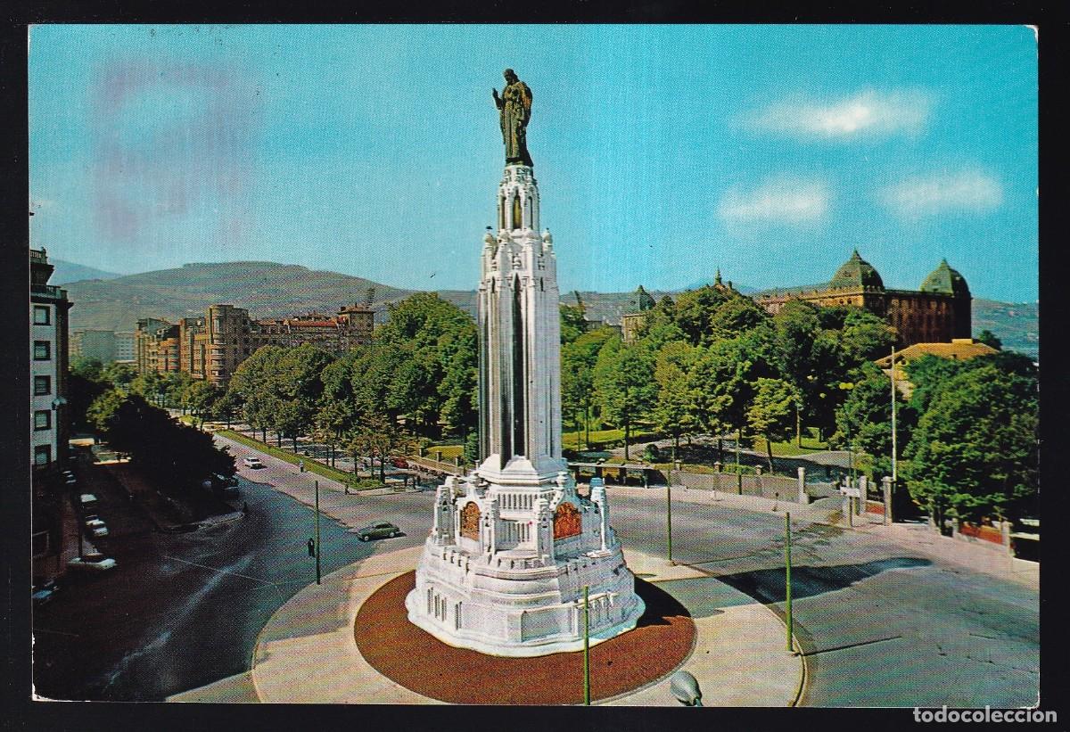 Postales: Bilbao. *Plaza y monumento del Sagrado Coraz&oacute;n* Excl. San Cayetano n&ordm; 7218. Circulada 1968.