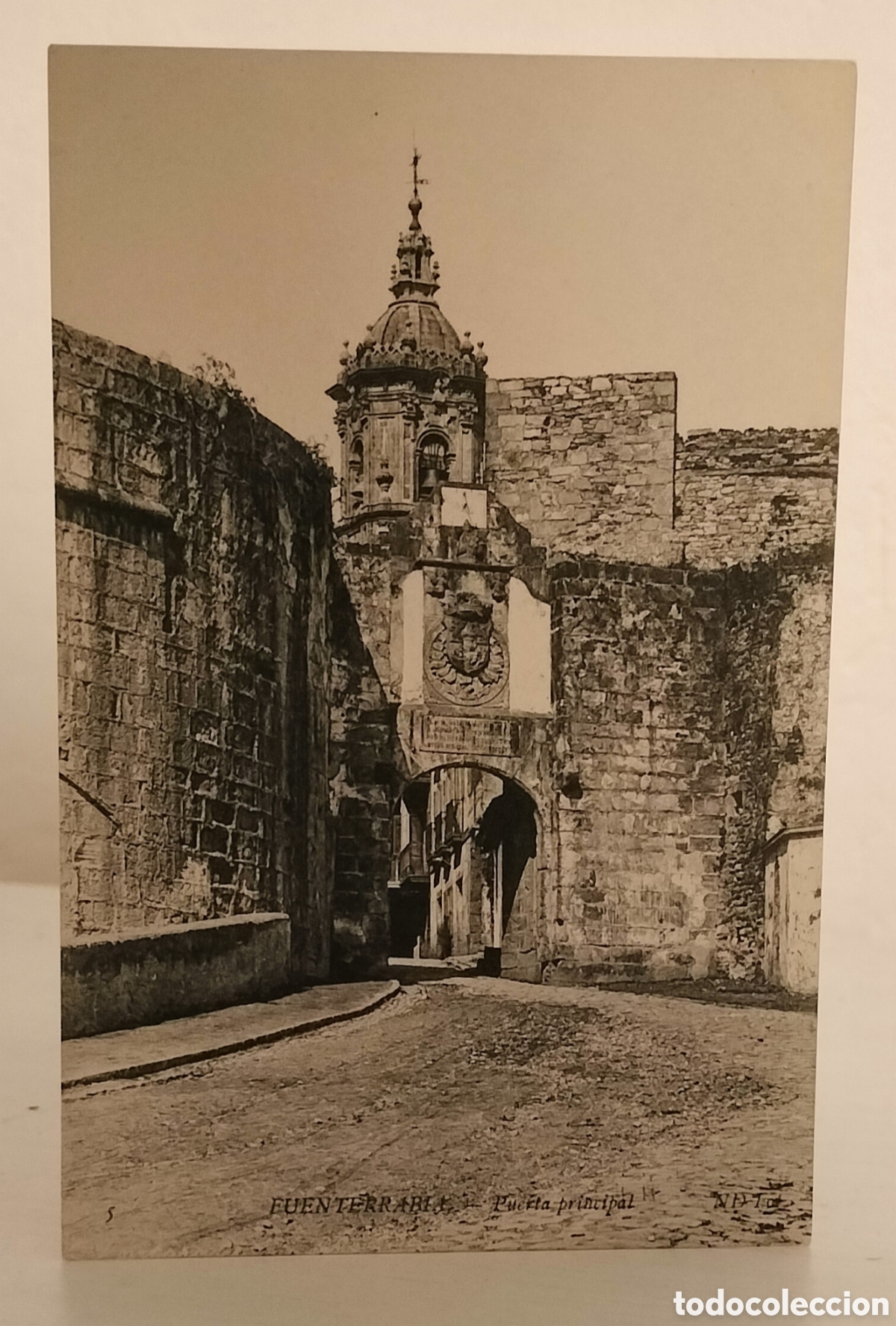 Postales: Fuenterrabia, puerta principal - Foto 1